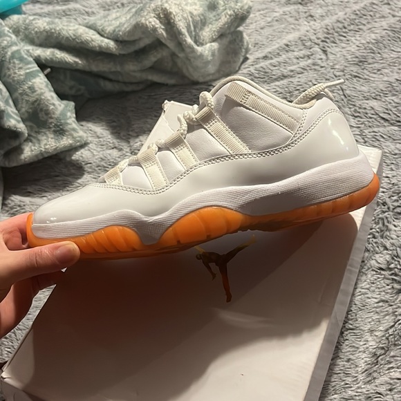 Air Jordan 11 lows bright citrus - Picture 3 of 6
